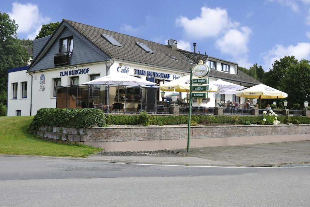 Zum Burghof Hotel Schoenberg Exterior photo