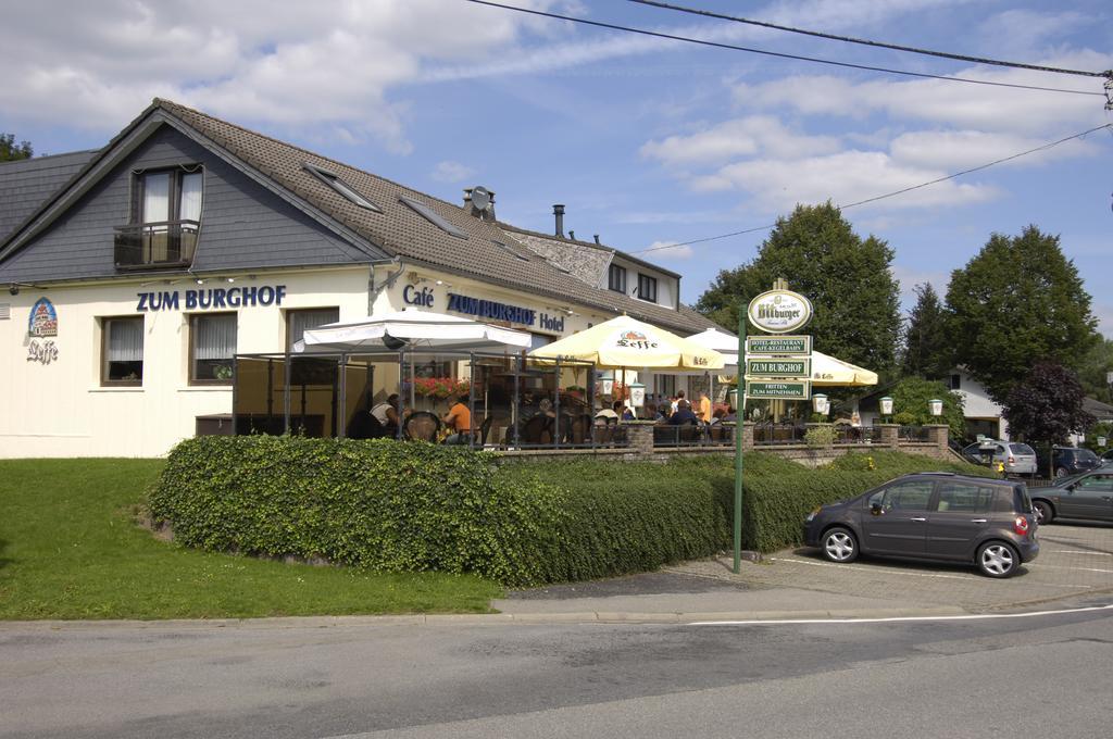 Zum Burghof Hotel Schoenberg Exterior photo