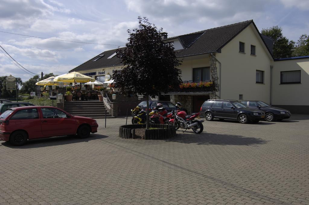 Zum Burghof Hotel Schoenberg Exterior photo